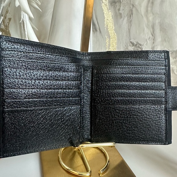 EUC GUCCI Eclipse GG Canvas Wallet - Picture 14 of 16